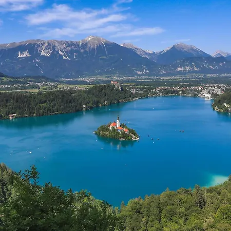 Pr Fajfarju Блед