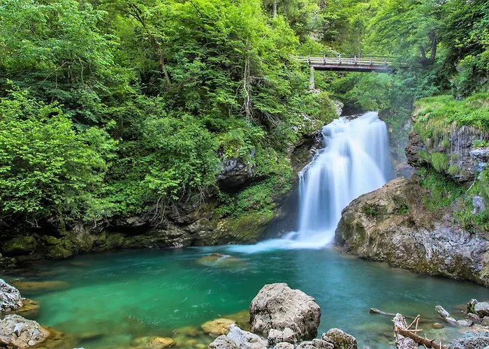 Pr Fajfarju アパート ブレッド